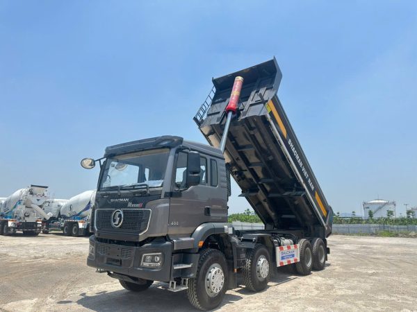 XE BEN SHACMAN H3000S 340HP